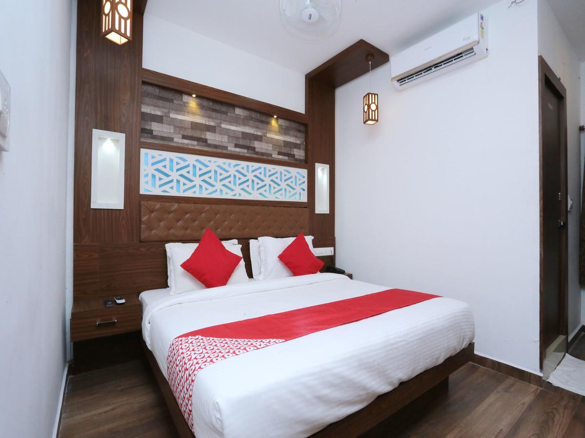 Hotel Qube Kochi Luaran gambar