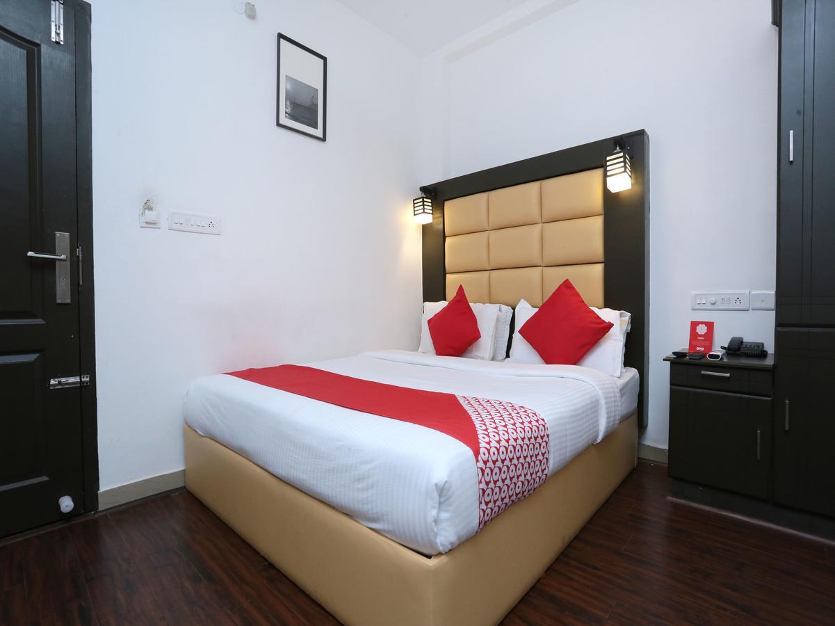 Hotel Qube Kochi Luaran gambar