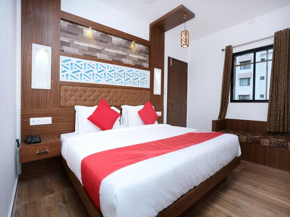 Hotel Qube Kochi Luaran gambar