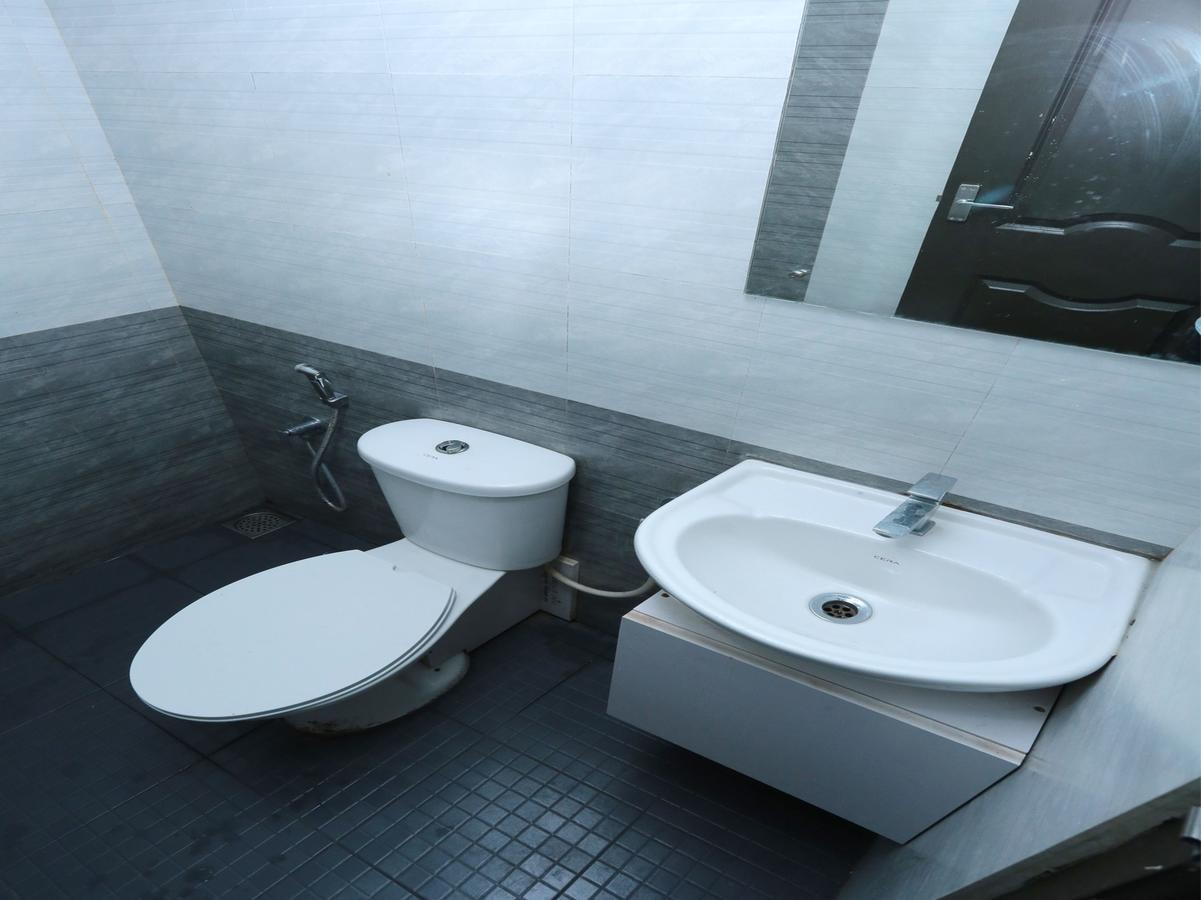 Hotel Qube Kochi Luaran gambar