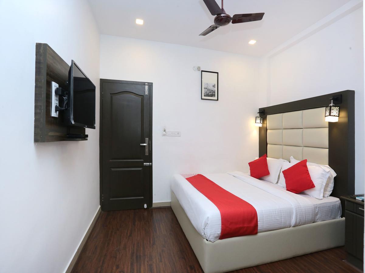 Hotel Qube Kochi Luaran gambar